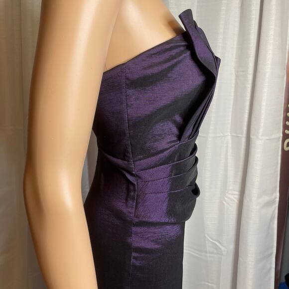 Betsy & Adam Purple Strapless Ruched Bodice Fishtail Hem Evening Maxi Dress 4 - Picture 7 of 12